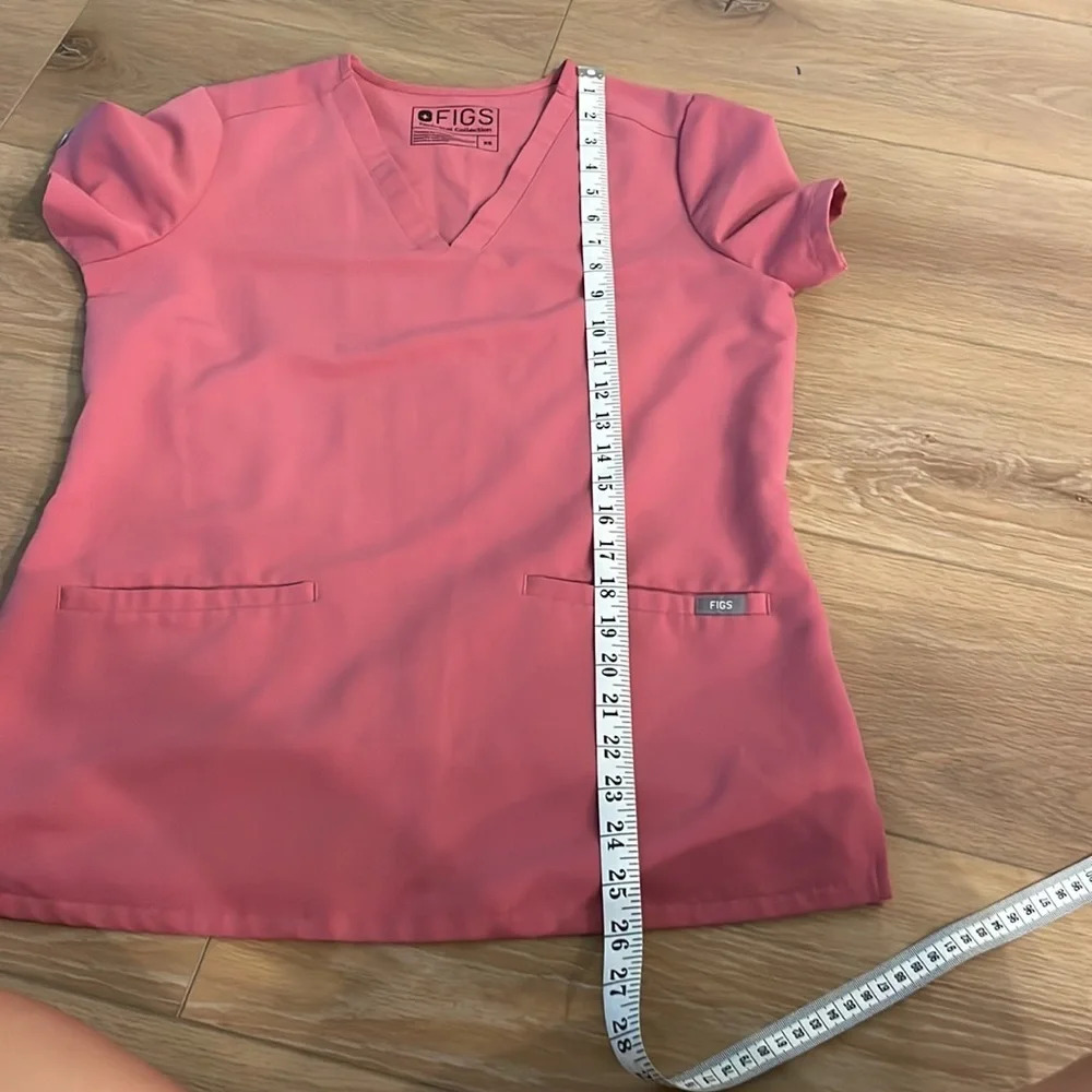 Figs Casma Three-Pocket Scrub Top - Picture 13 of 13